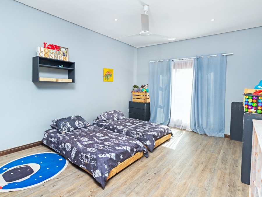3 Bedroom Property for Sale in The Coves North West